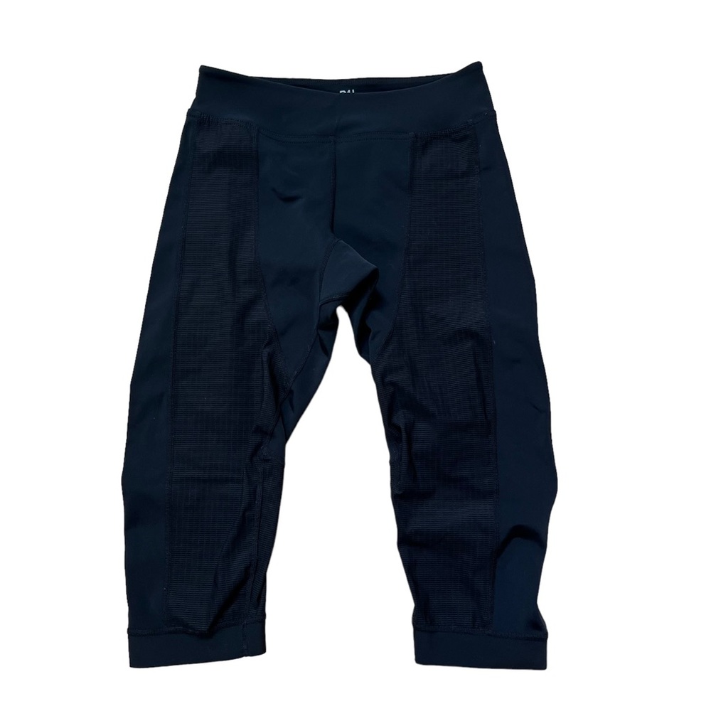 Ryu Black Cropped Leggings Size Mediun